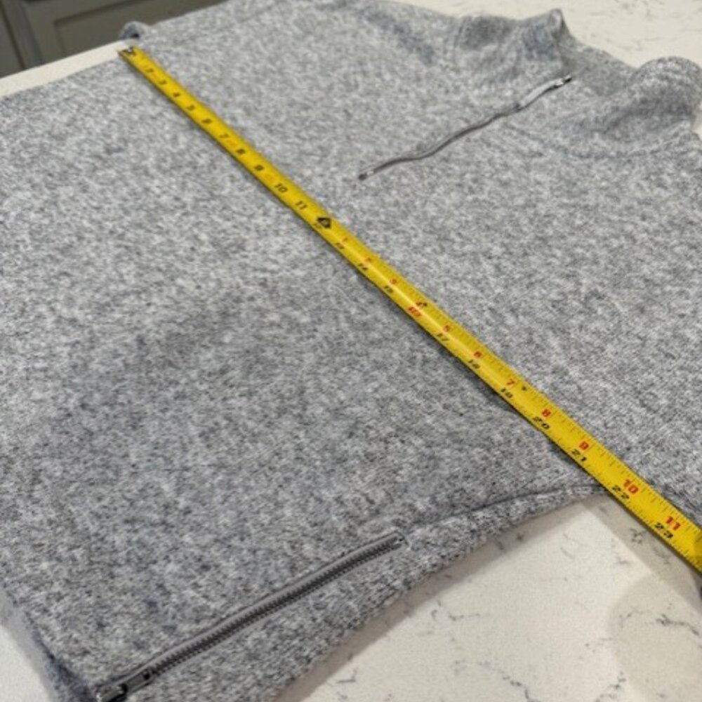 FABLETICS Alpine Pullover - Picture 10 of 16
